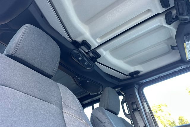 New 2026 Jeep Gladiator Willys image 16