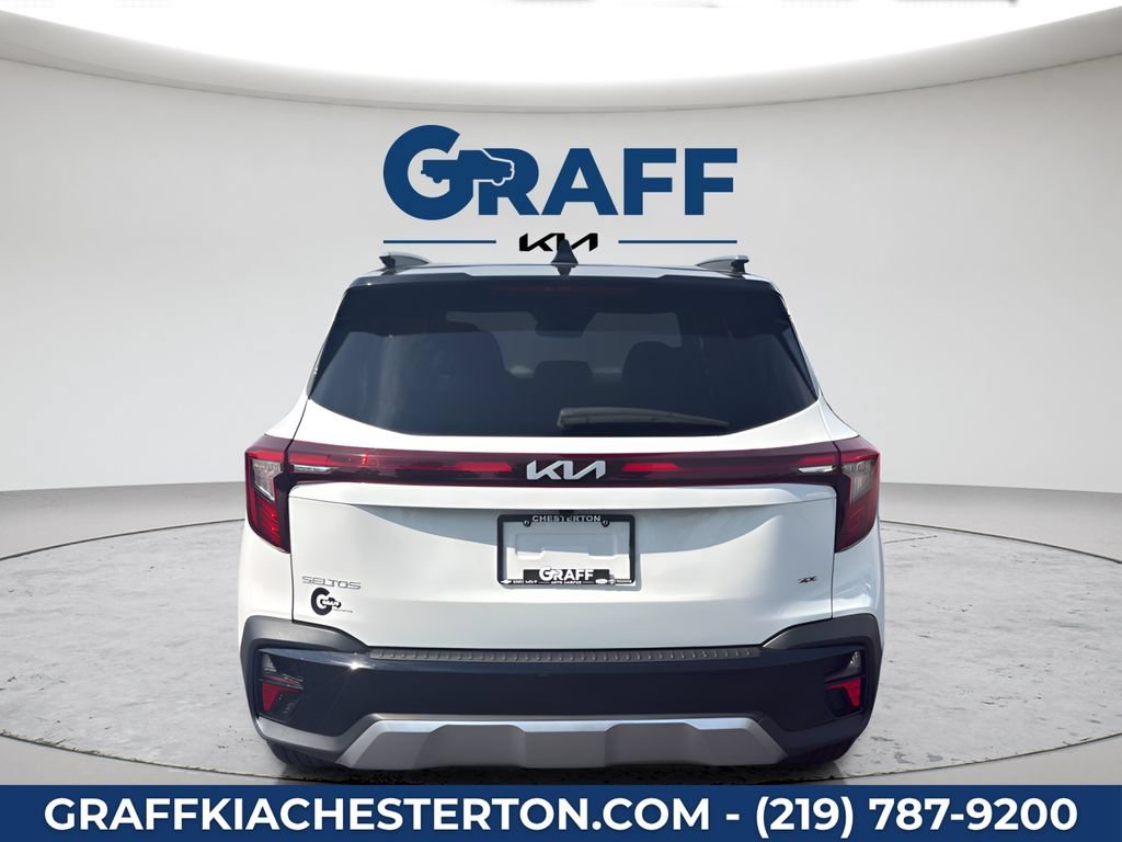 Used 2025 Kia Seltos S AWD/4WD image 7