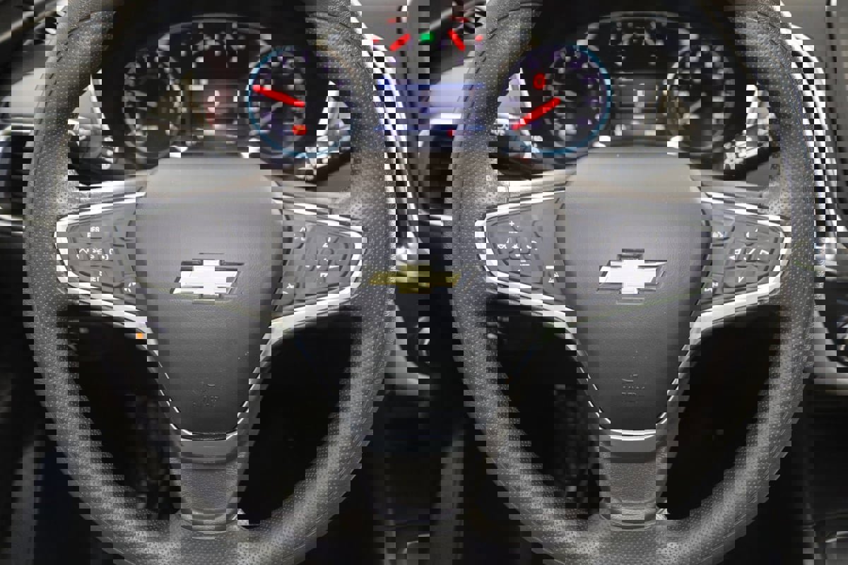 Used 2023 Chevrolet Equinox LT image 31