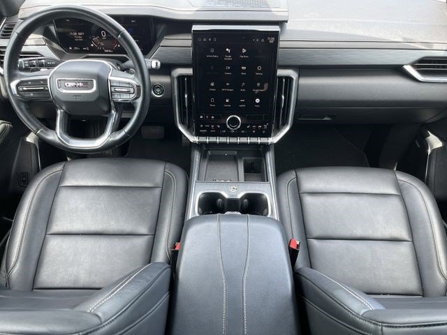 Used 2024 GMC Acadia Elevation AWD/4WD image 3