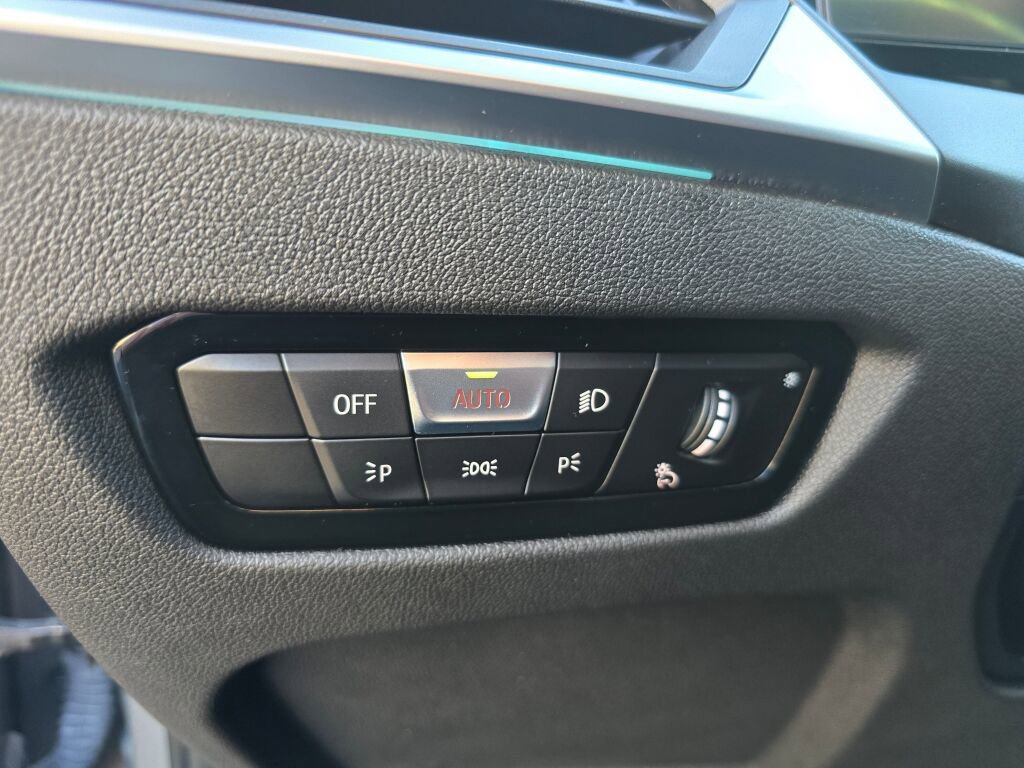 Used 2023 BMW 330e w/ Premium Package image 19