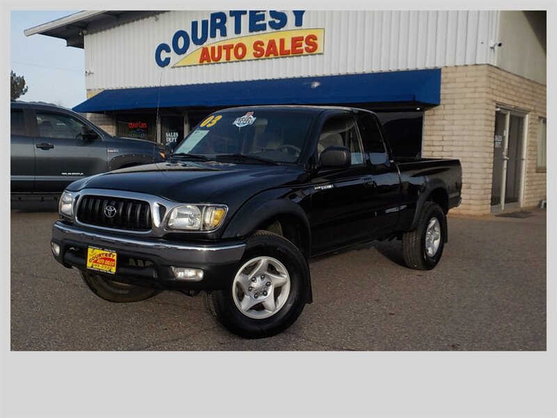 Used 2003 Toyota Tacoma 4x4 Xtracab V6 image 1