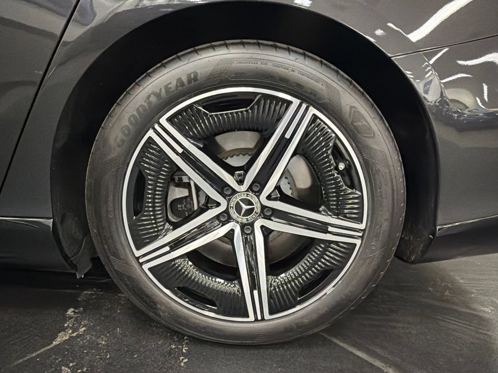 Certified 2023 Mercedes-Benz EQS 580 4MATIC Sedan image 18