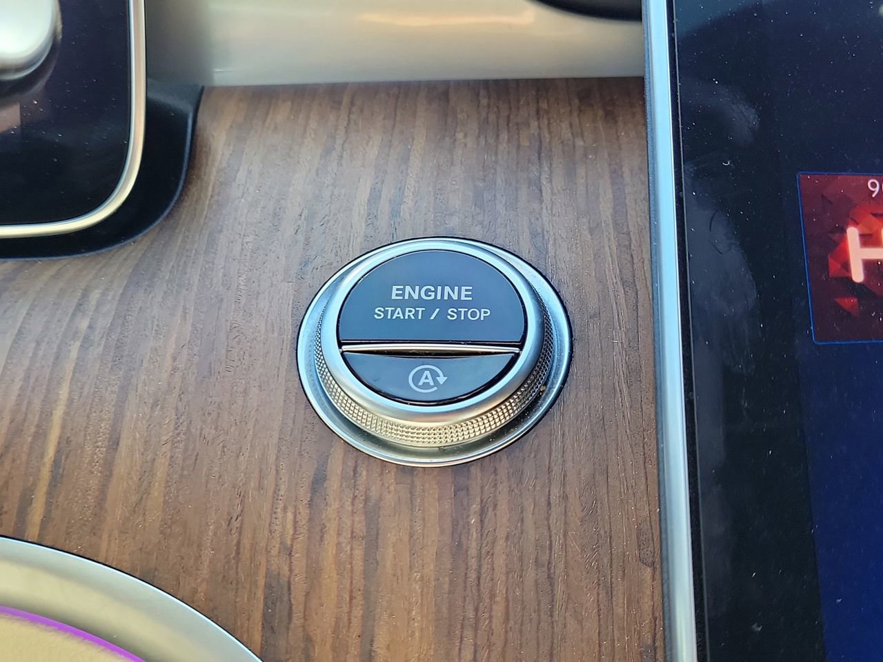 Certified 2022 Mercedes-Benz C 300 4MATIC Sedan image 16