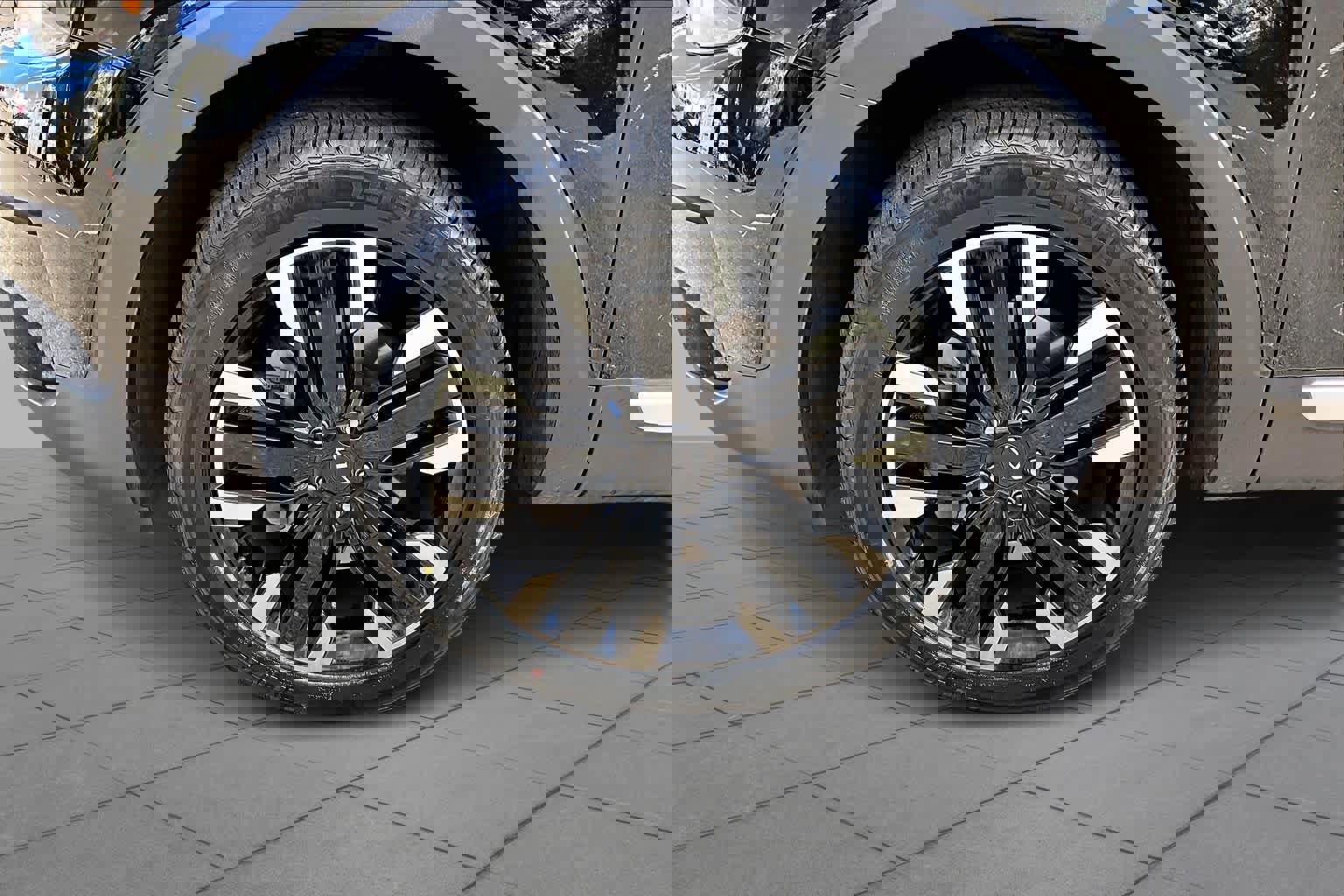 Used 2023 Kia Telluride SX image 10