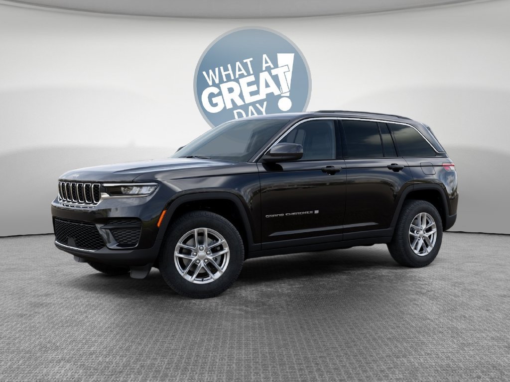 New 2026 Jeep Grand Cherokee Laredo X AWD/4WD image 3
