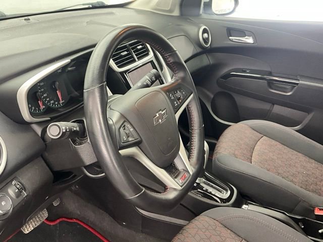 Used 2020 Chevrolet Sonic LT w/ RS Package image 15