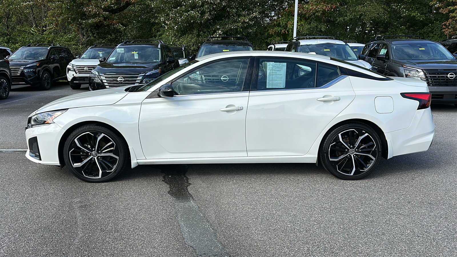 Certified 2024 Nissan Altima 2.5 SR FWD image 27