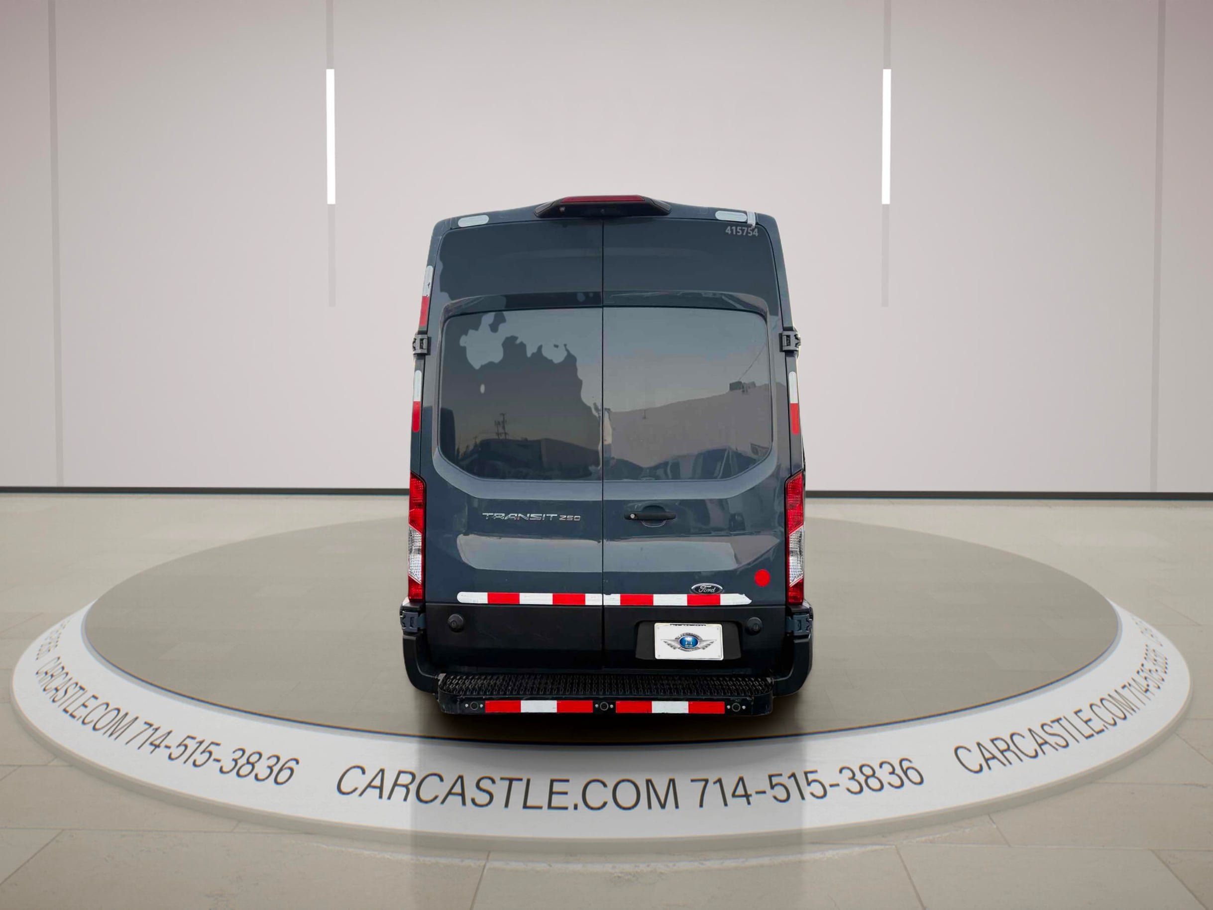 Used 2019 Ford Transit 250 148 High Roof Extended RWD image 4