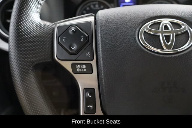 Used 2018 Toyota Tacoma SR5 RWD image 7