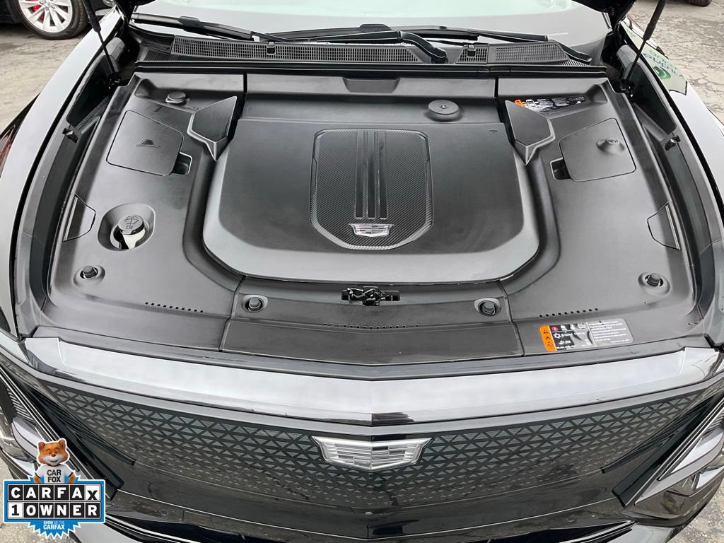 Used 2024 Cadillac Lyriq Sport RWD image 11