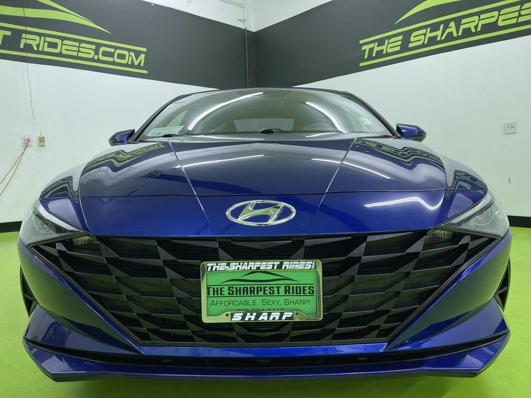 Used 2021 Hyundai Elantra SE image 3