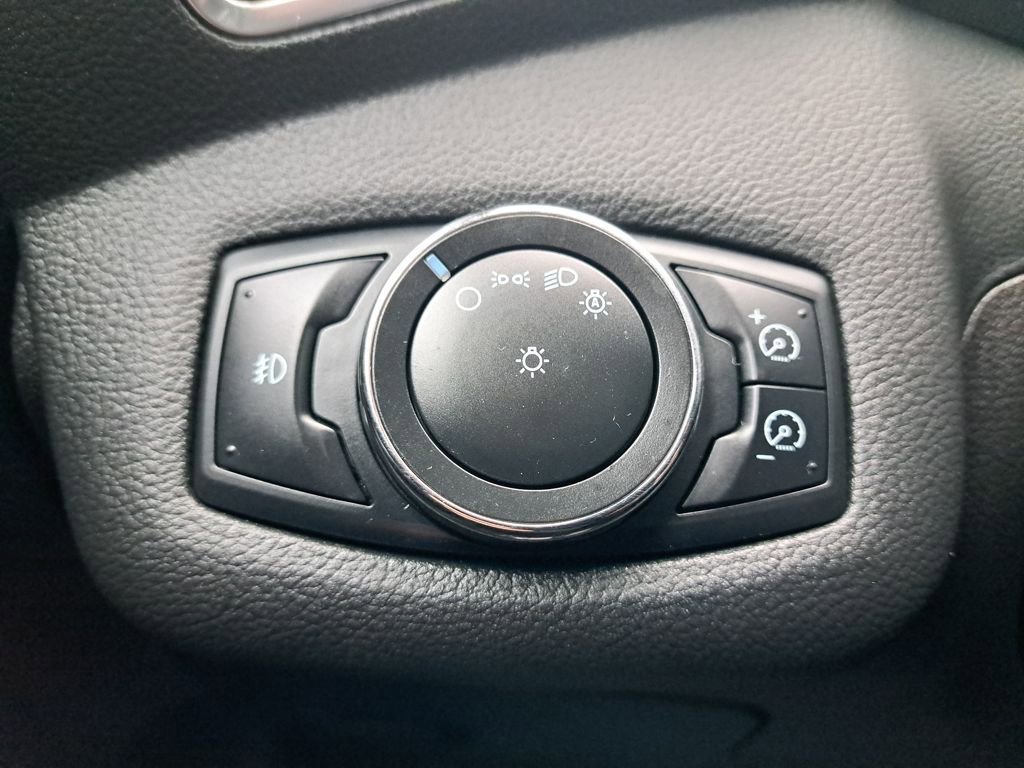 Used 2013 Ford Escape Titanium image 25