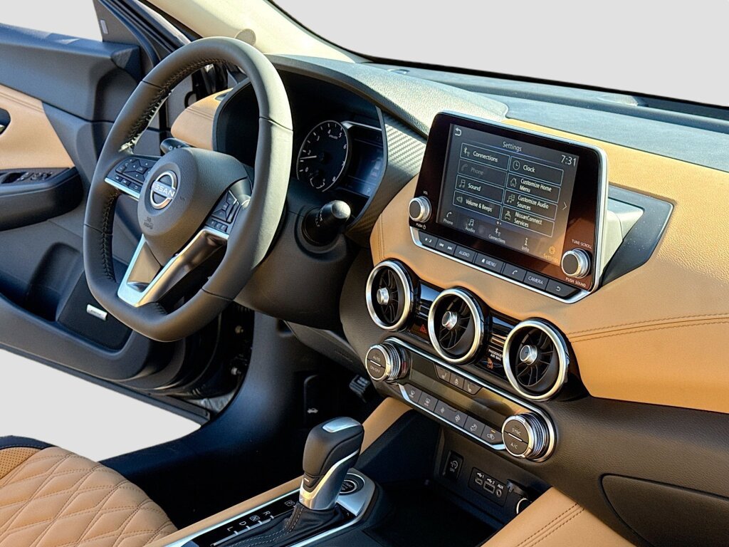 New 2025 Nissan Sentra SV w/ SV Premium Package image 5