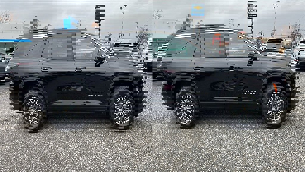 New 2026 Chevrolet Traverse LT image 4