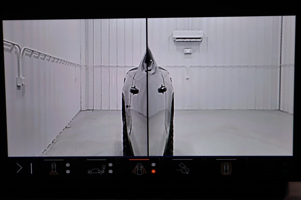 Used 2025 GMC Sierra 1500 Elevation w/ Elevation Premium Package image 29