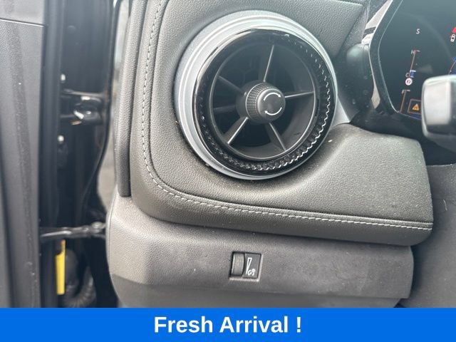 Used 2023 Chevrolet Colorado LT RWD image 8