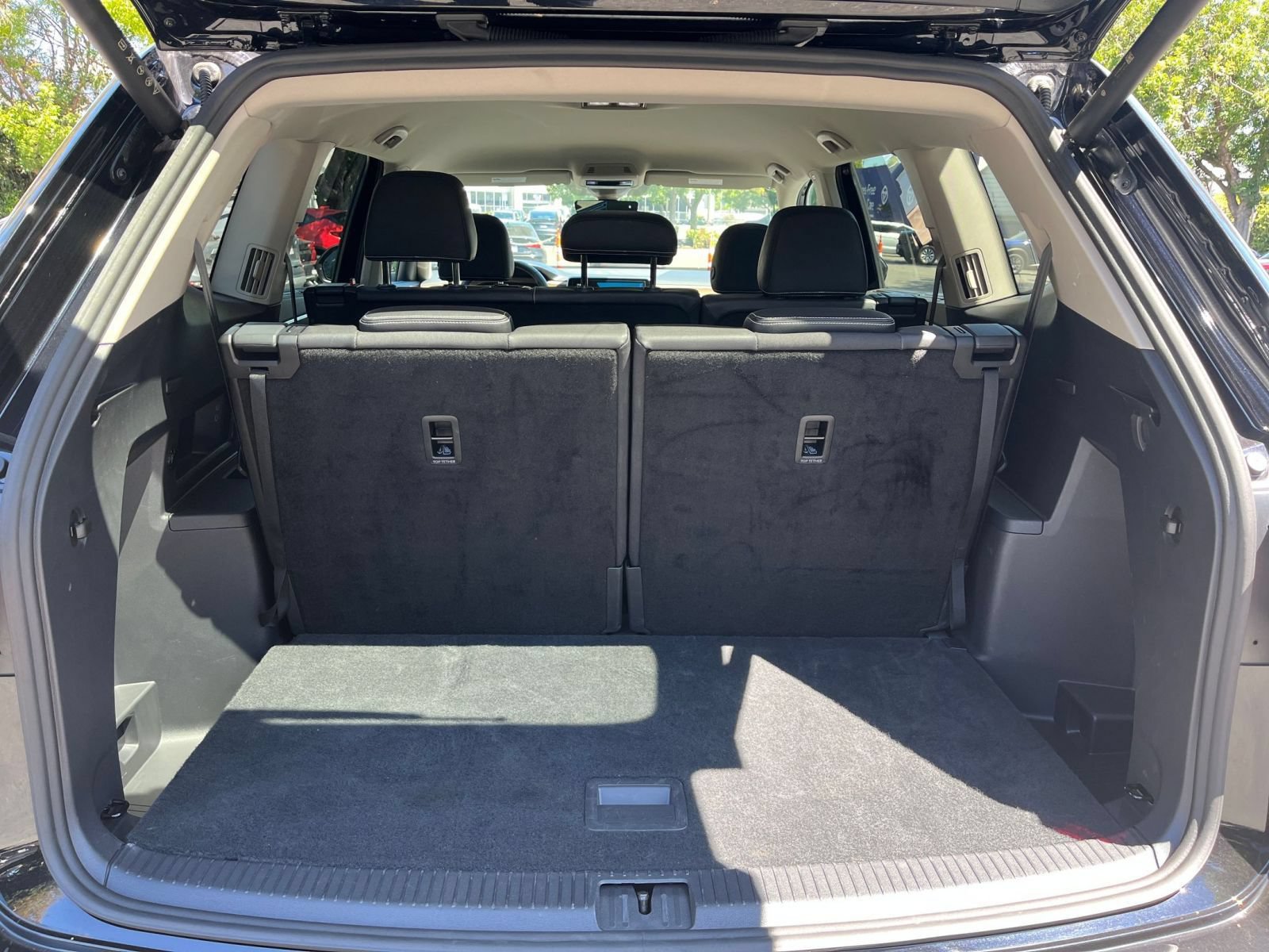 Used 2026 Volkswagen Atlas SE FWD image 34