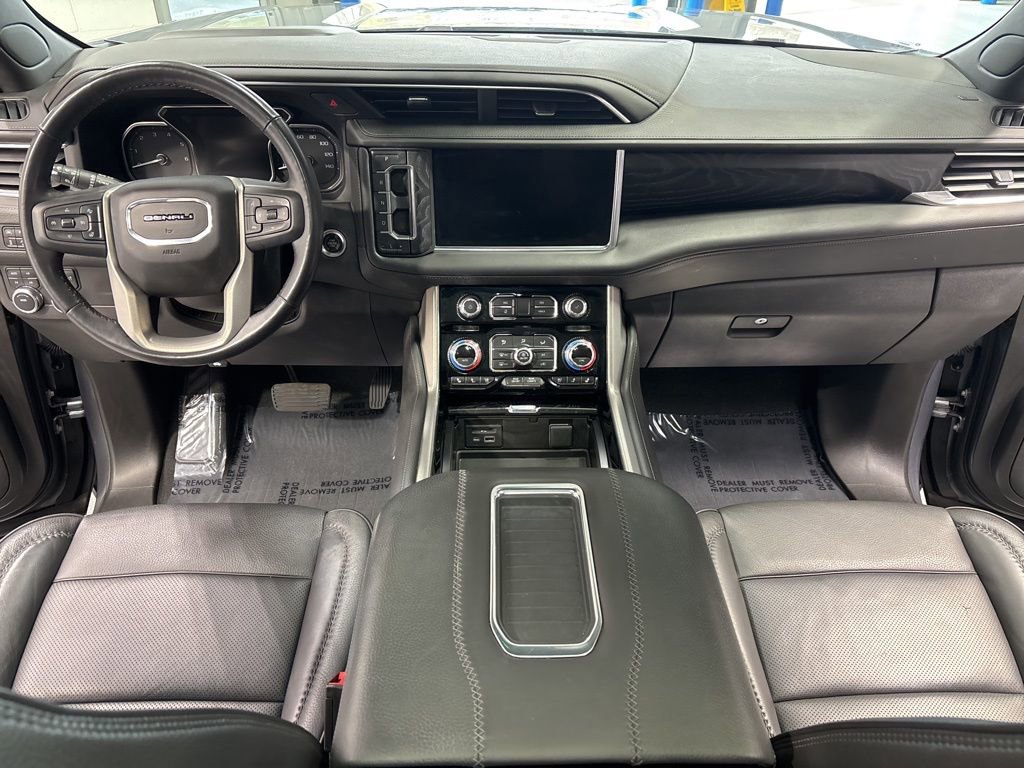 Used 2021 GMC Yukon Denali w/ LPO, Illumination Package image 15