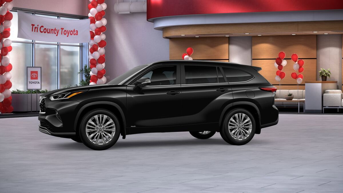 New 2026 Toyota Highlander Platinum image 3