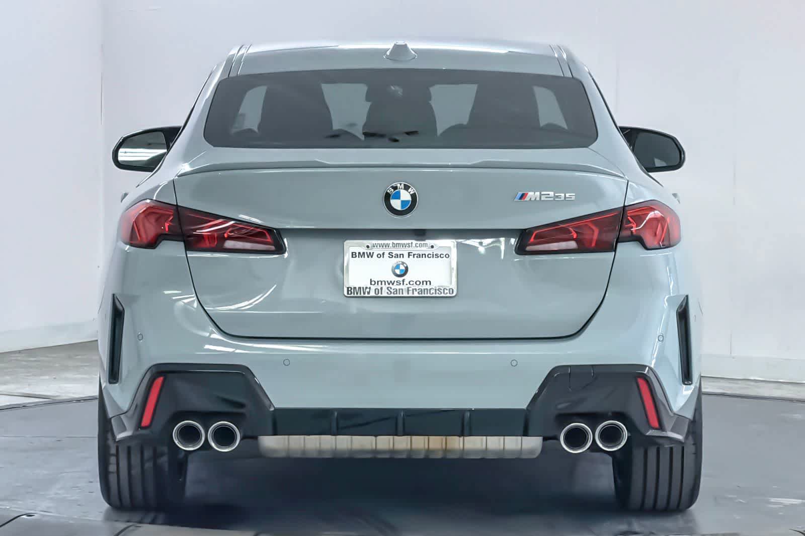 Used 2025 BMW M235i xDrive w/ Technology Package AWD/4WD image 7