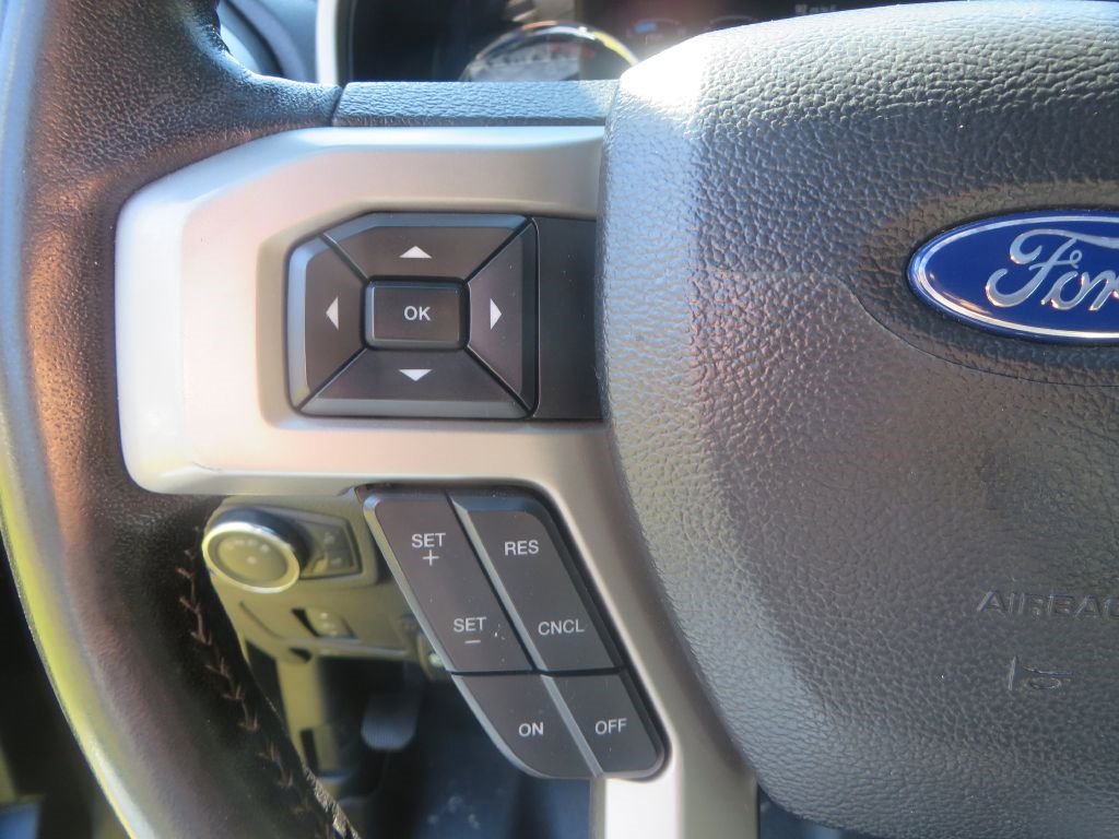 Used 2019 Ford F250 Lariat w/ Lariat Value Package image 14