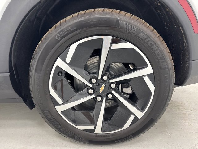 New 2026 Chevrolet Equinox EV LT image 35