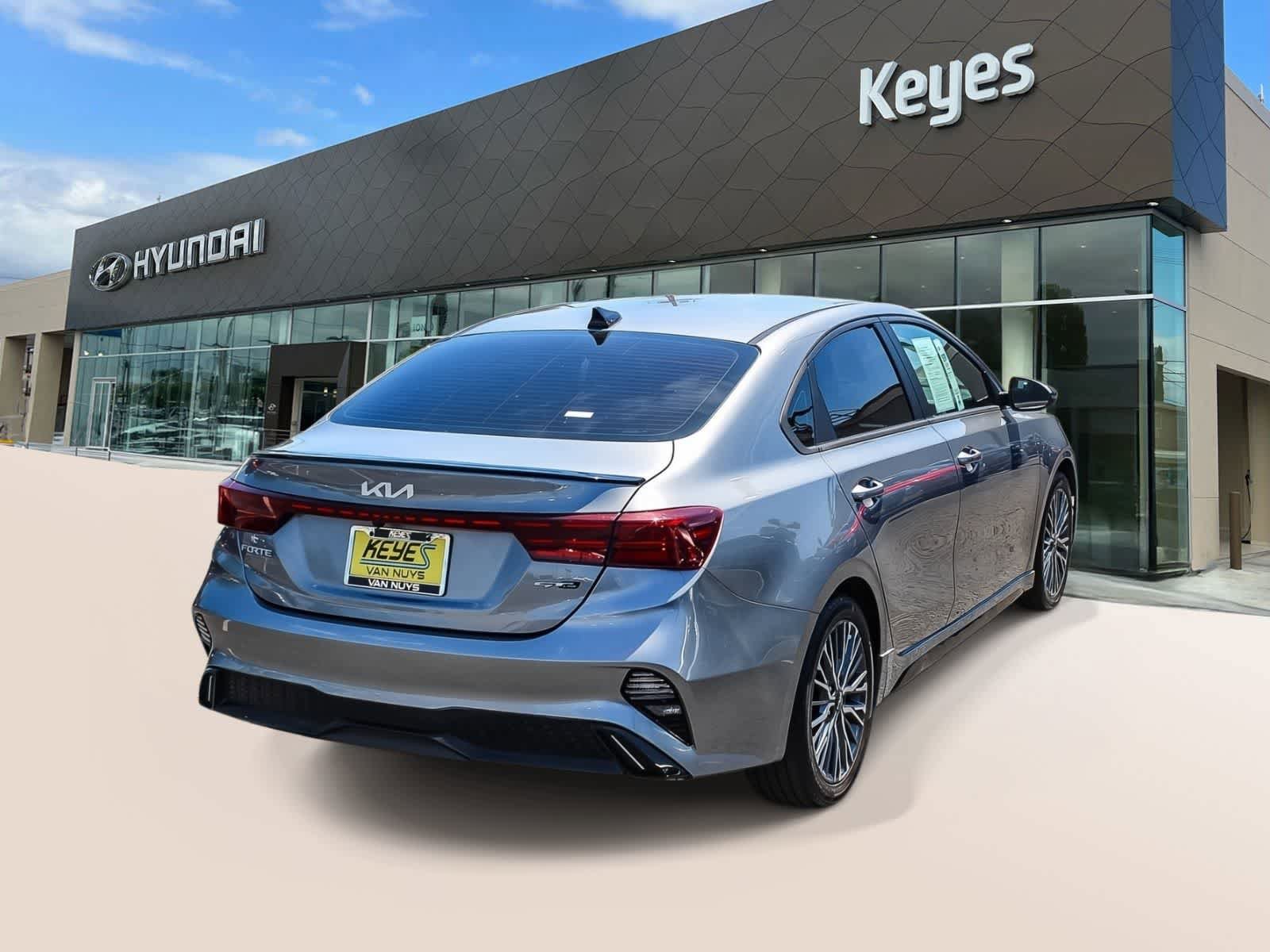 Used 2022 Kia Forte GT-Line FWD image 4