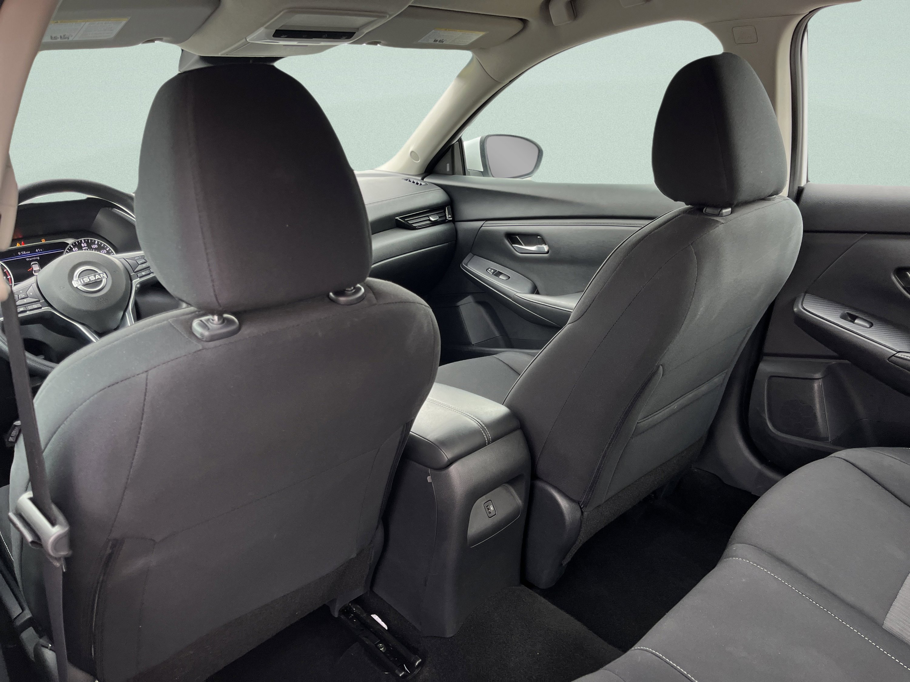 Used 2024 Nissan Sentra SV image 23