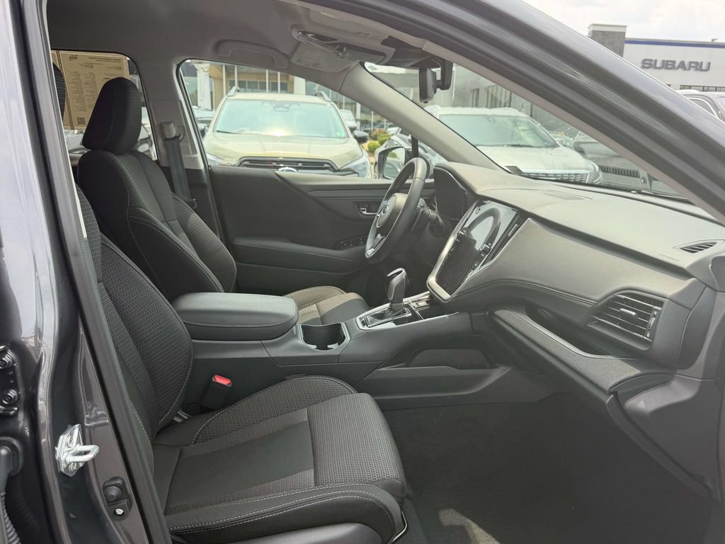 Certified 2025 Subaru Outback Premium AWD/4WD image 12
