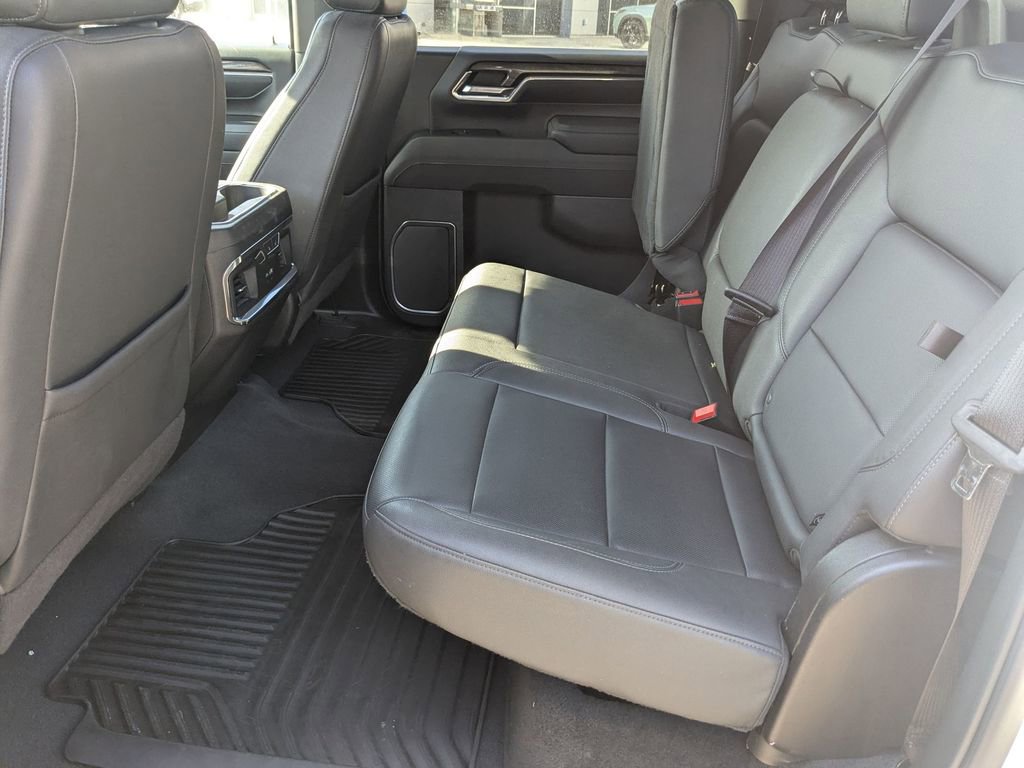 Used 2024 Chevrolet Silverado 2500 LTZ w/ LTZ Plus Package AWD/4WD image 31