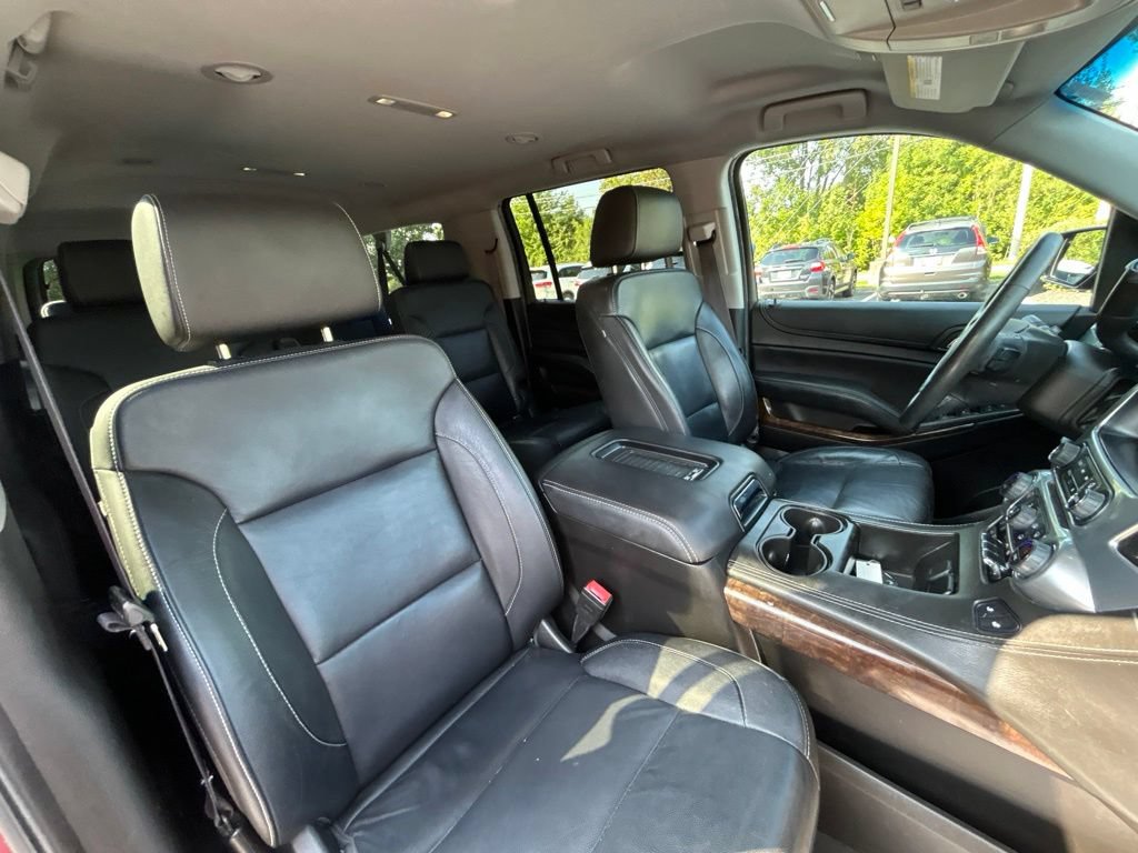Used 2017 Chevrolet Suburban LT w/ Luxury Package AWD/4WD image 51