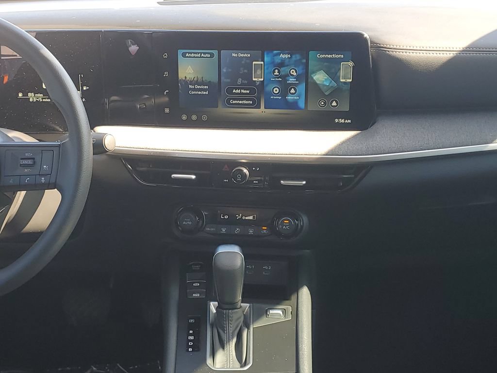Used 2026 Nissan Kicks SV w/ Illumination Package FWD image 19