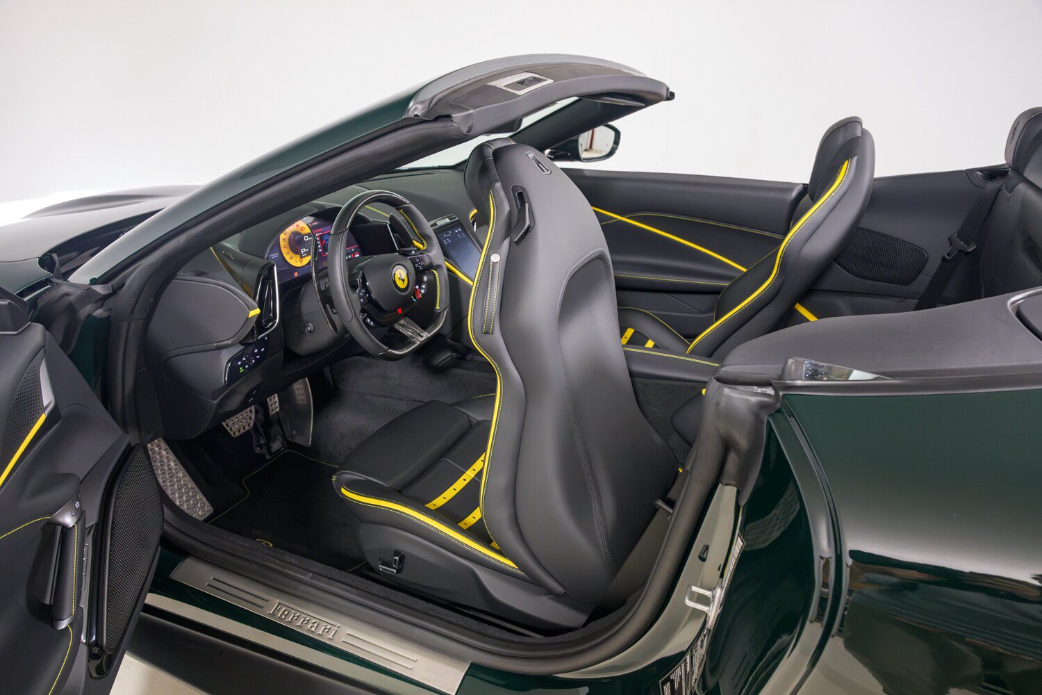 Used 2025 Ferrari Roma Spider RWD image 30