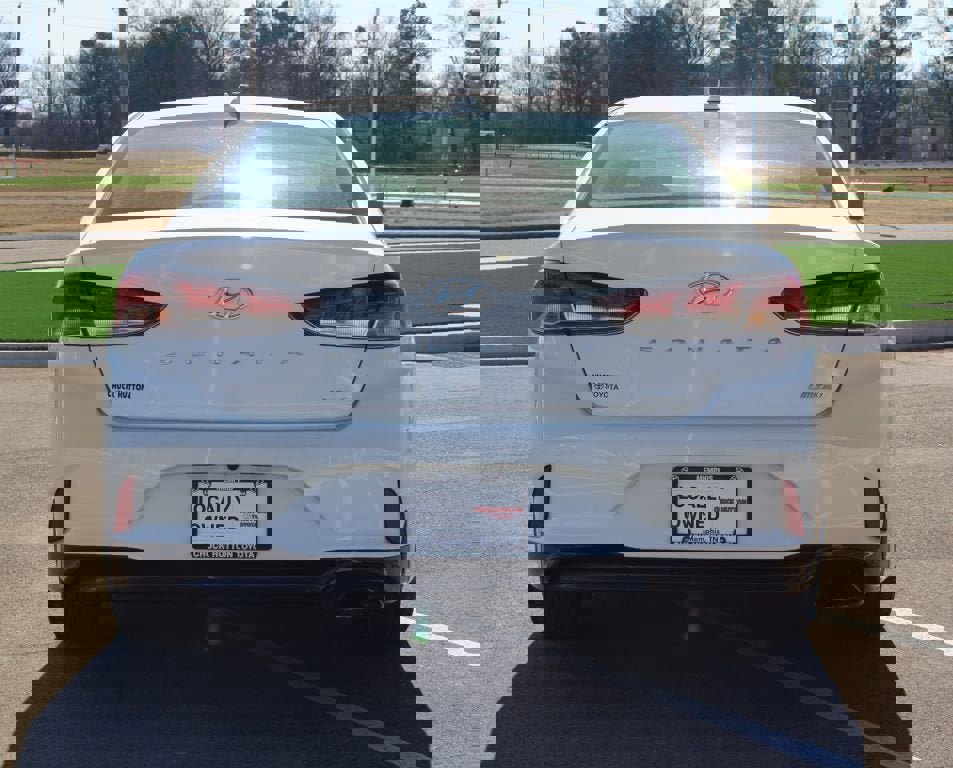 Used 2018 Hyundai Sonata Limited image 3