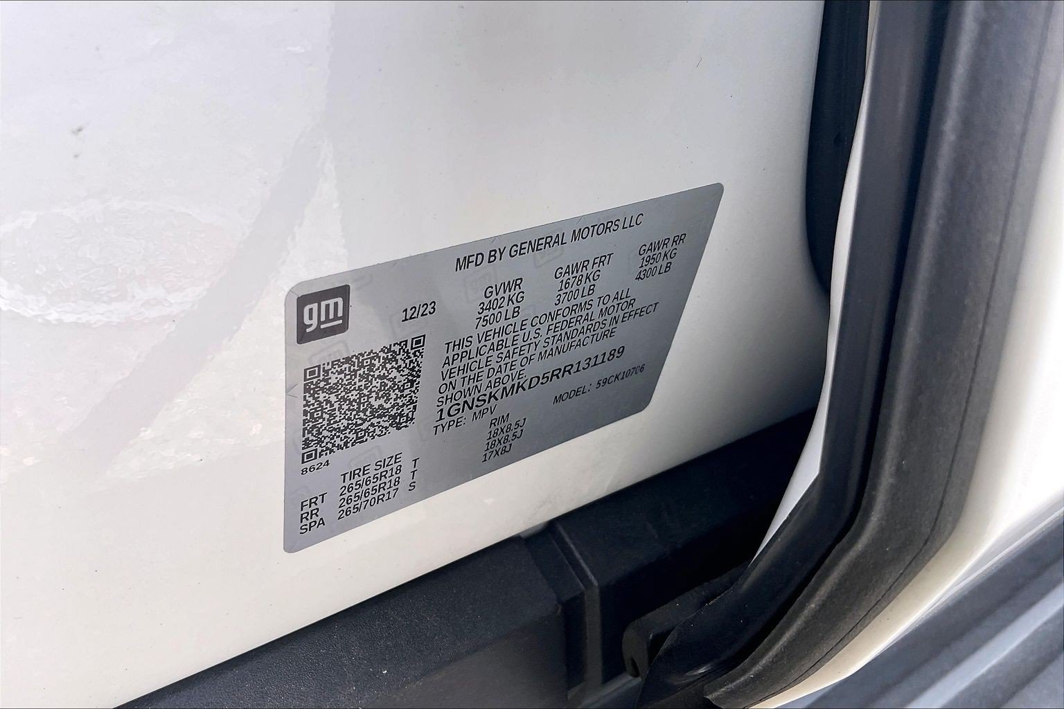 Used 2024 Chevrolet Tahoe LS AWD/4WD image 36