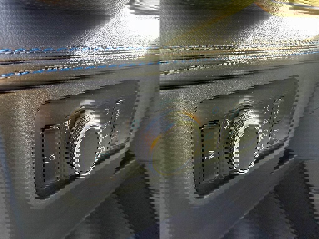 New 2026 Ford Mustang Dark Horse image 13