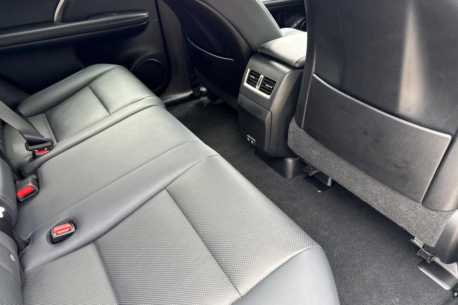 Certified 2022 Lexus RX 350 AWD w/ 3500 lbs Tow Prep Package image 30