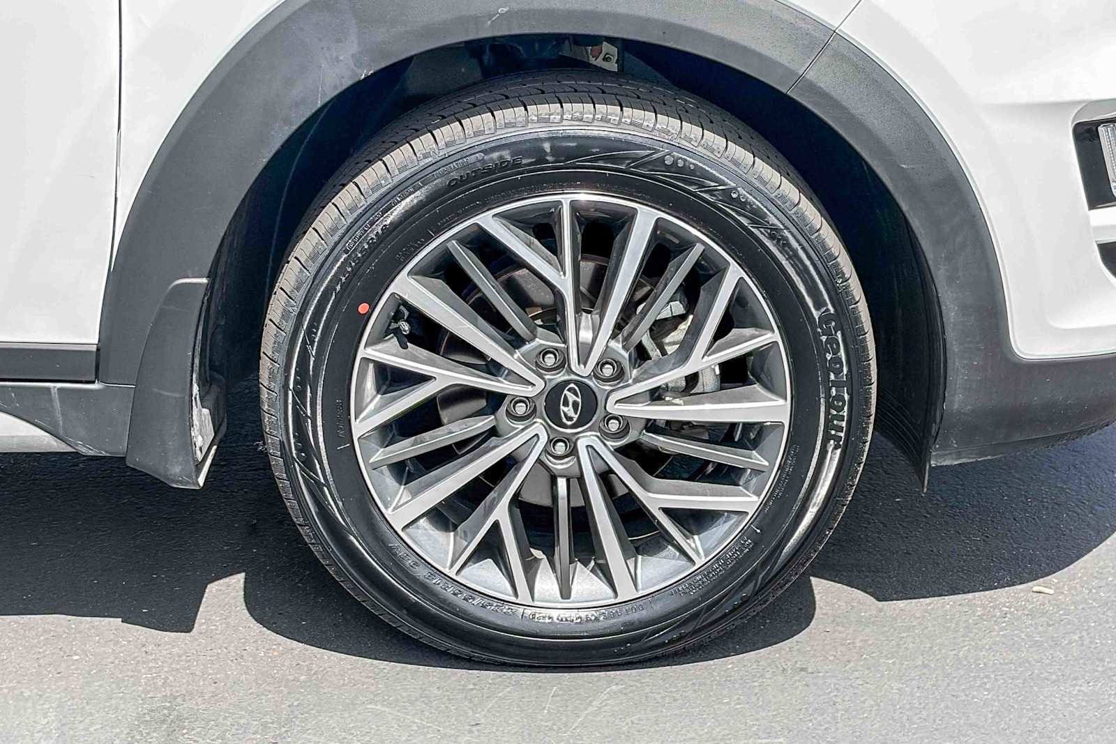 Used 2021 Hyundai Tucson Limited AWD/4WD image 9