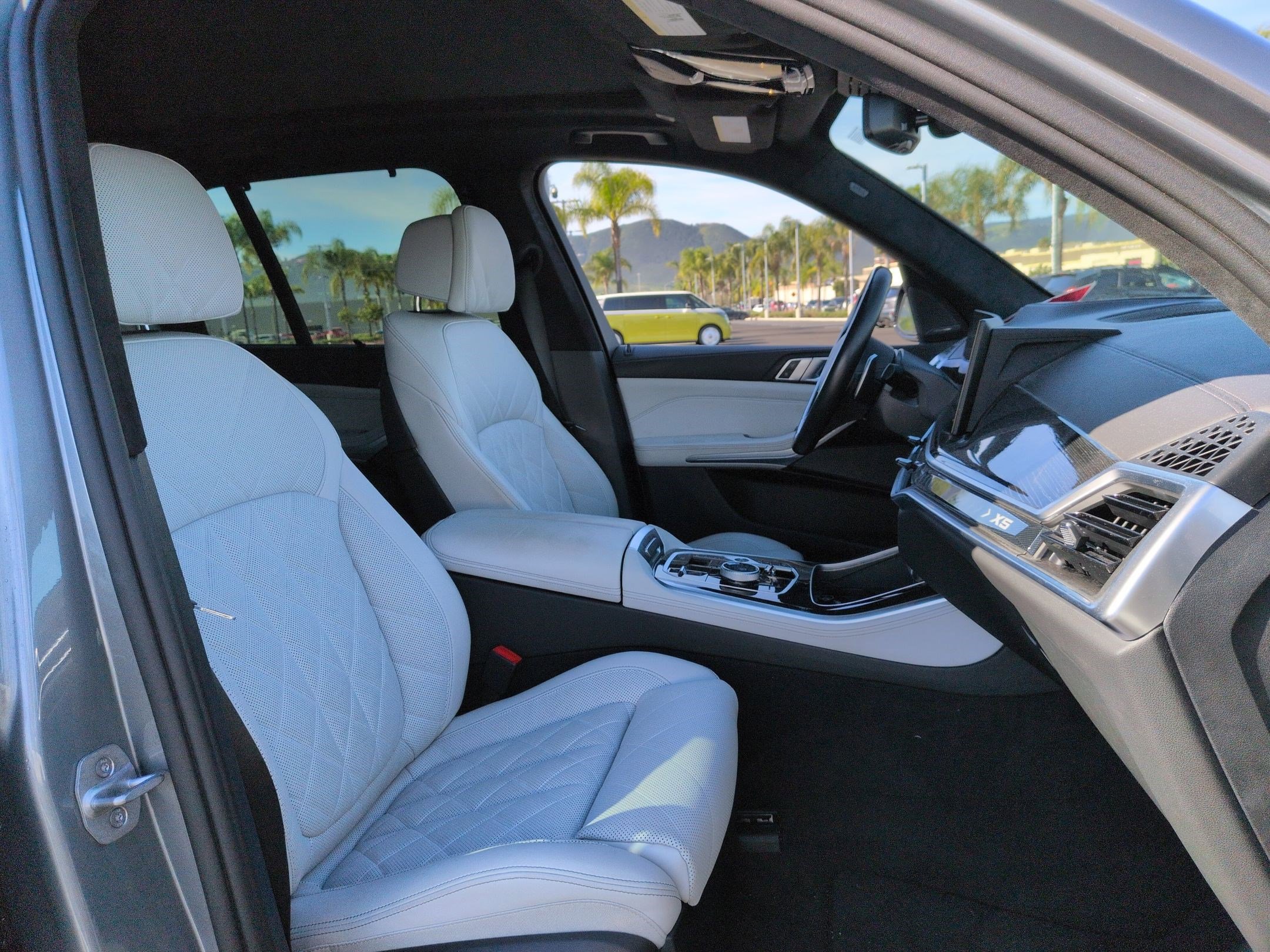 Certified 2024 BMW X5 xDrive50e w/ Executive Package image 32