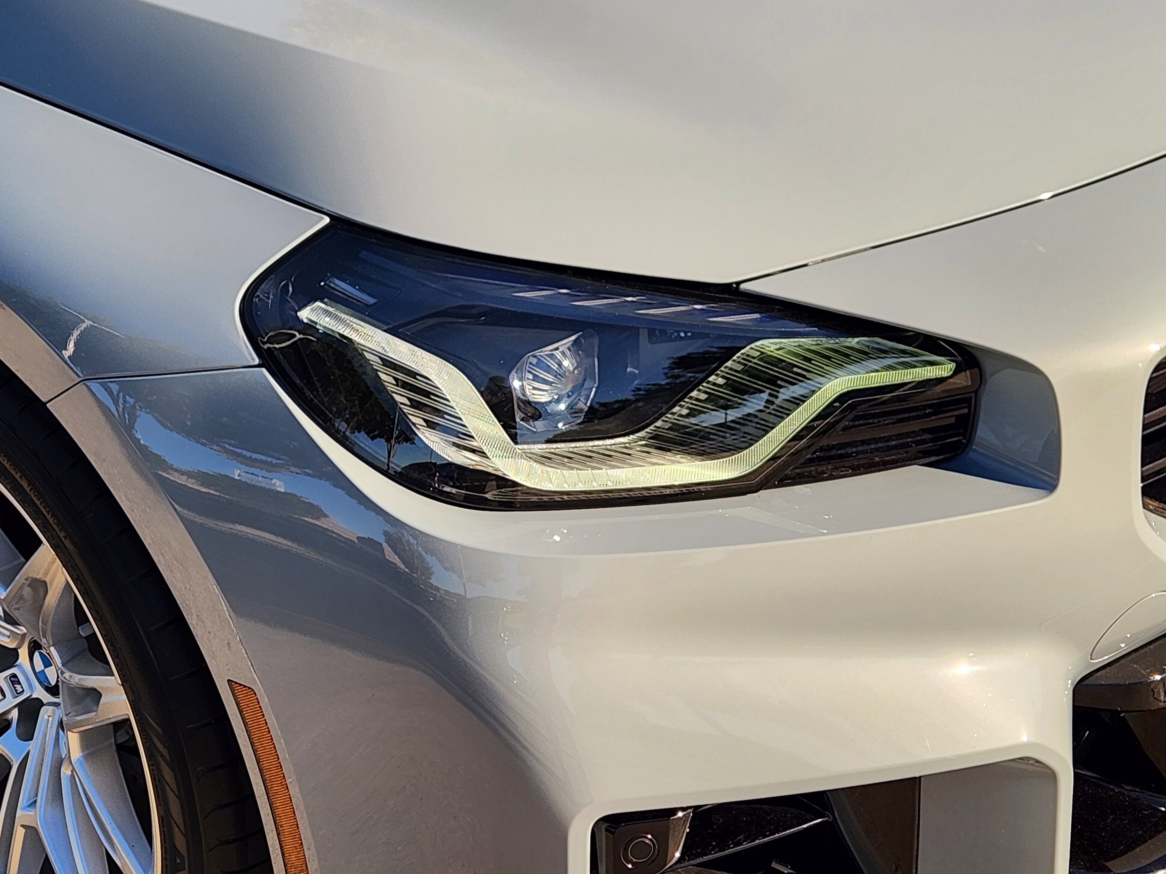 Used 2025 BMW M2 w/ Lighting Package image 6