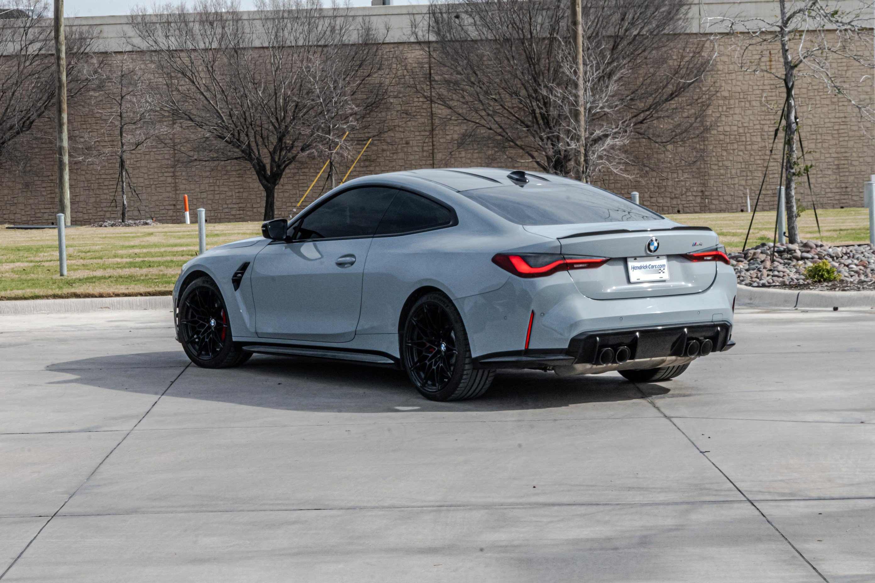 Used 2021 BMW M4 Coupe w/ Executive Package image 5