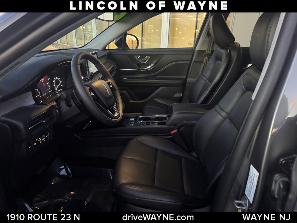 Certified 2022 Lincoln Corsair AWD w/ Equipment Group 101A image 11