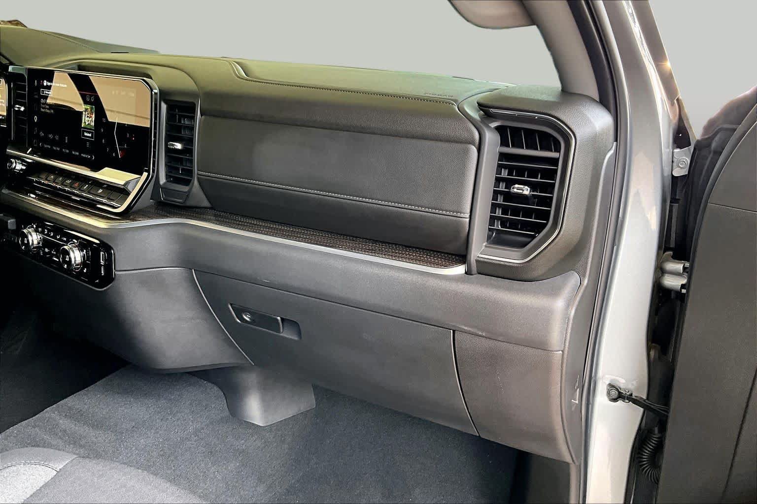 Used 2026 GMC Sierra 1500 Elevation AWD/4WD image 17