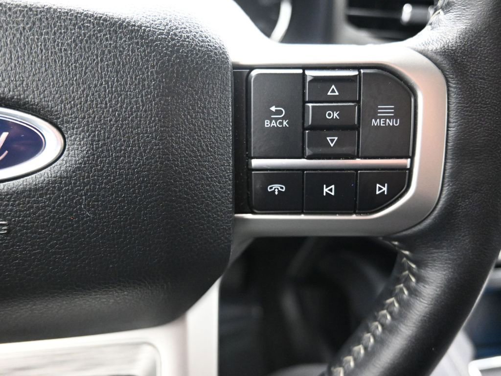 Used 2024 Ford Expedition XLT image 26