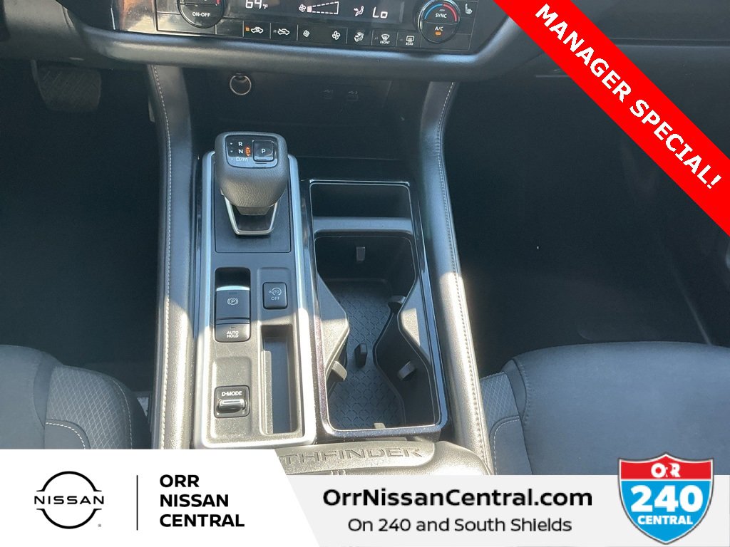 Used 2022 Nissan Pathfinder SV image 24