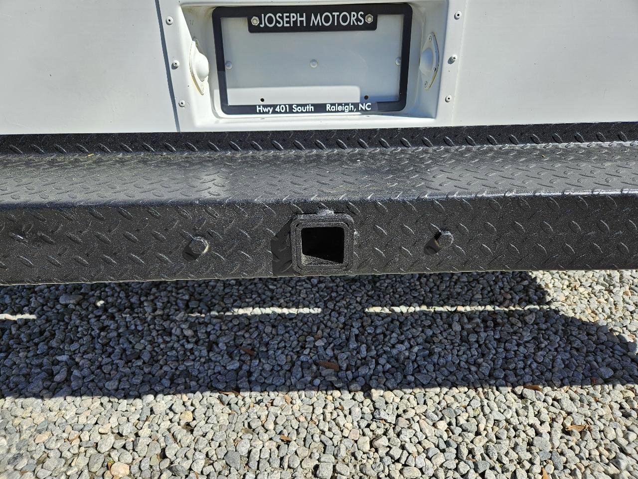 Used 2013 Ford E-350 and Econoline 350 Super Duty w/ Air Conditioning Prep Pkg image 34