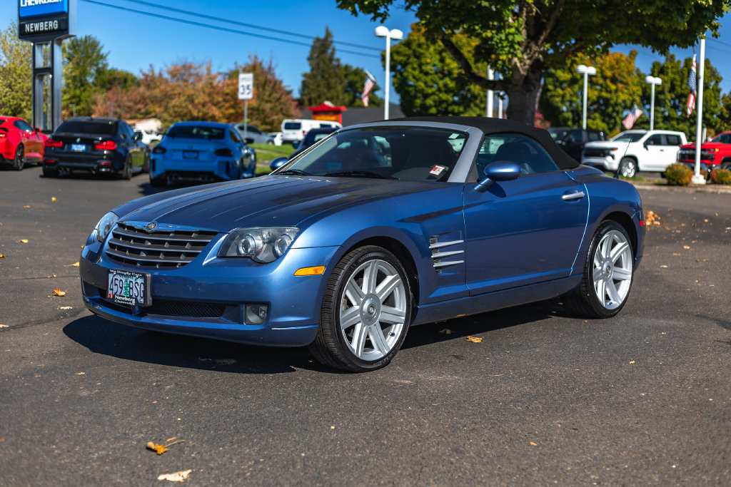 Used 2005 Chrysler Crossfire Limited RWD image 4