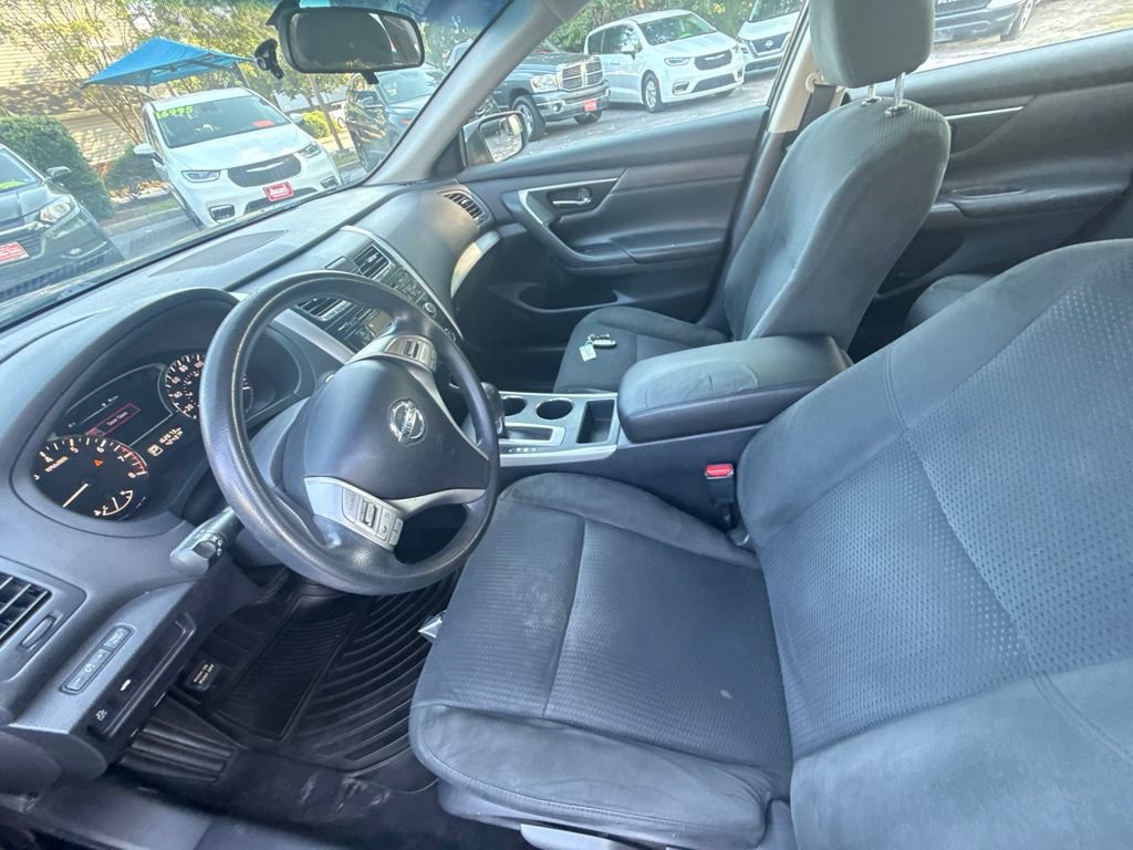 Used 2015 Nissan Altima 2.5 S FWD image 16