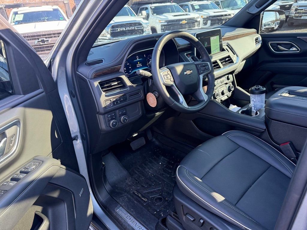 Used 2023 Chevrolet Tahoe Premier image 11